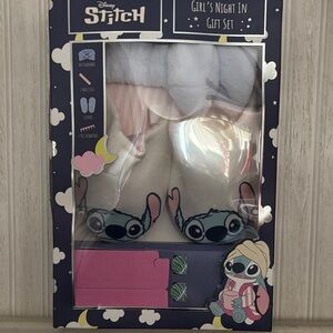 Disney Stitch GIRLS NIGHT IN Gift Set SLIPPERS HEADBAND & NAIL FILES